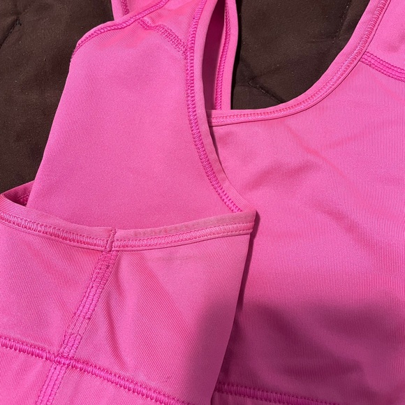 Nike bra - Picture 3 of 3